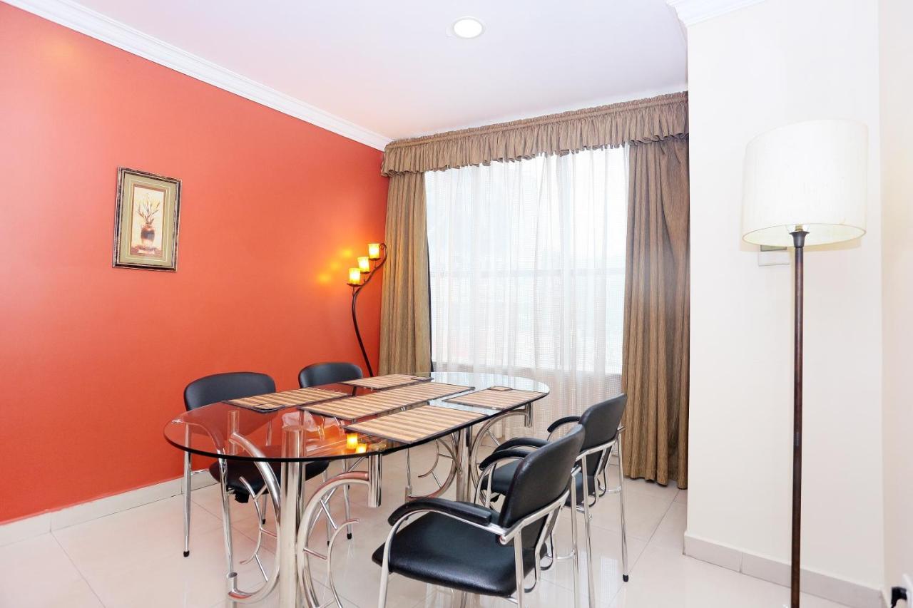 Capital O 45944 Club 7 Hotell Tiruvalla Exteriör bild