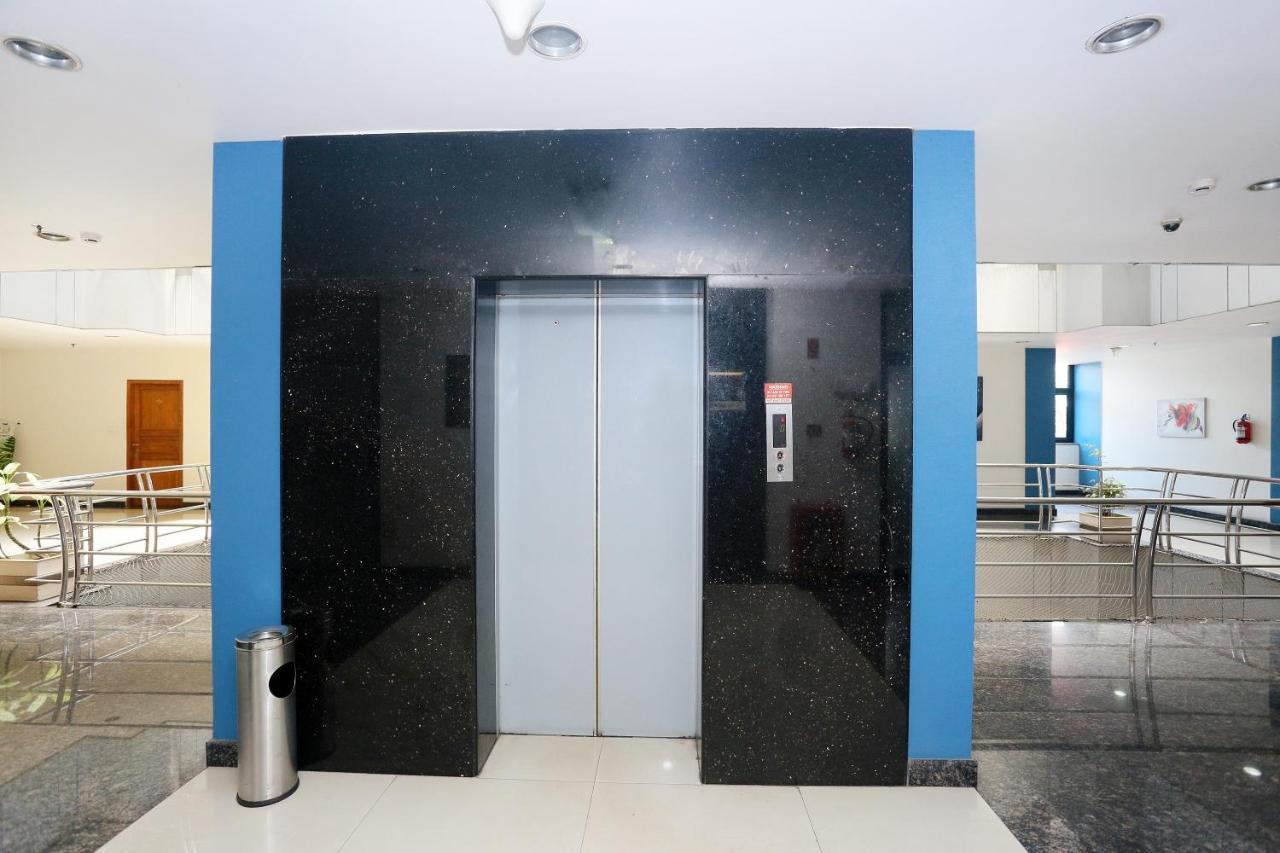 Capital O 45944 Club 7 Hotell Tiruvalla Exteriör bild
